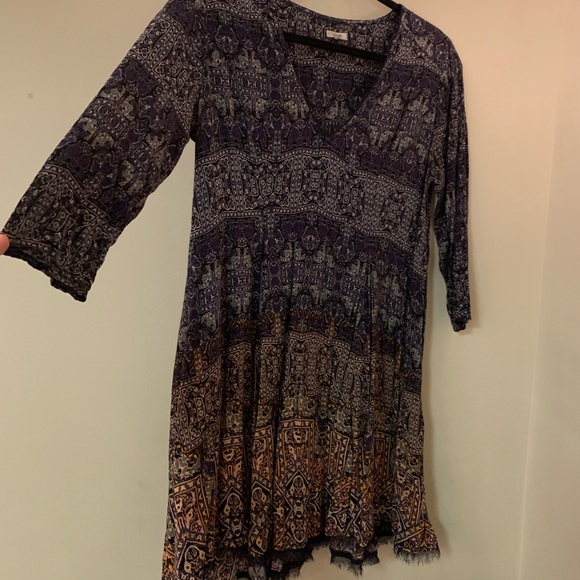 Urban Outfitters Sleeved Dress - Picture 1 of 5